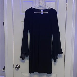 Flowy Sleeved Black Dress
